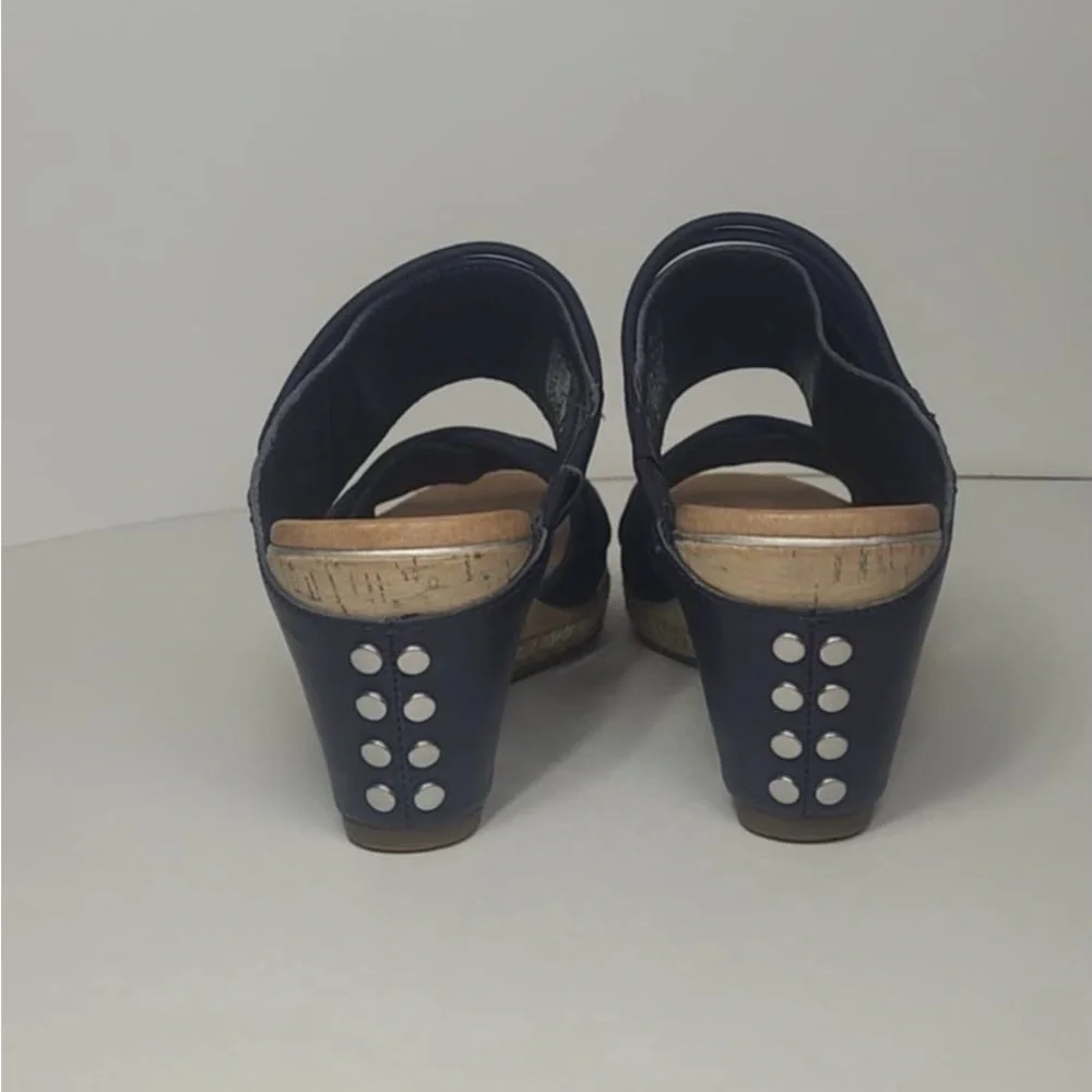 UGG Navy Blue, Wedge Sandals Women’s 6 - Picture 7 of 8